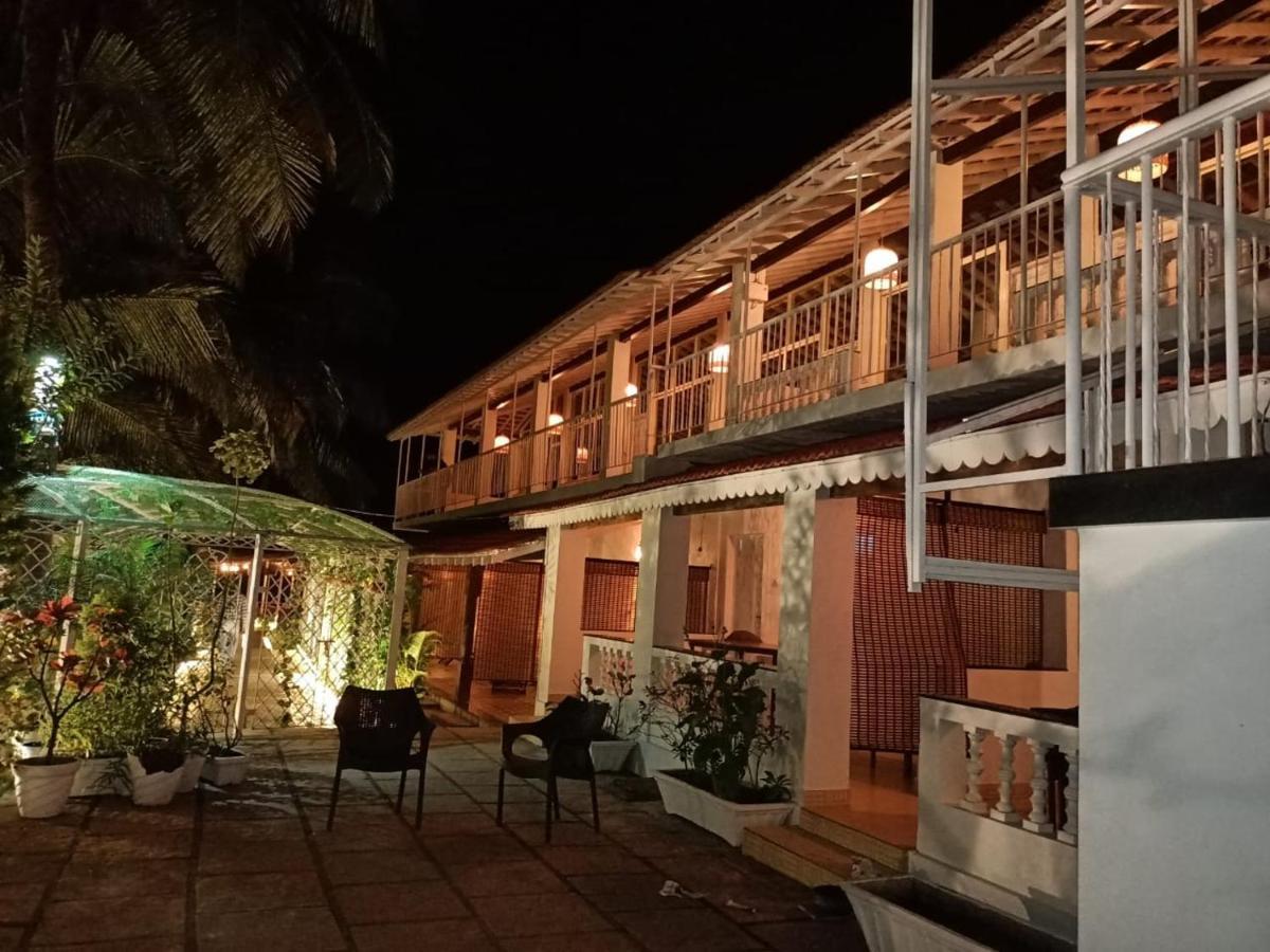 Vista Mare Beach Resort Vagator Exterior foto